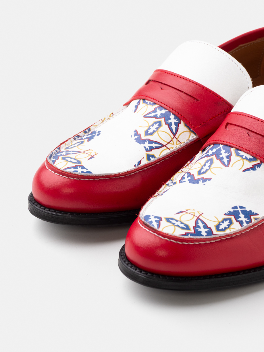 MOCASÍN ROJO DISEÑO EXCLUSIVO COLECCIÓN EMBRUJO
