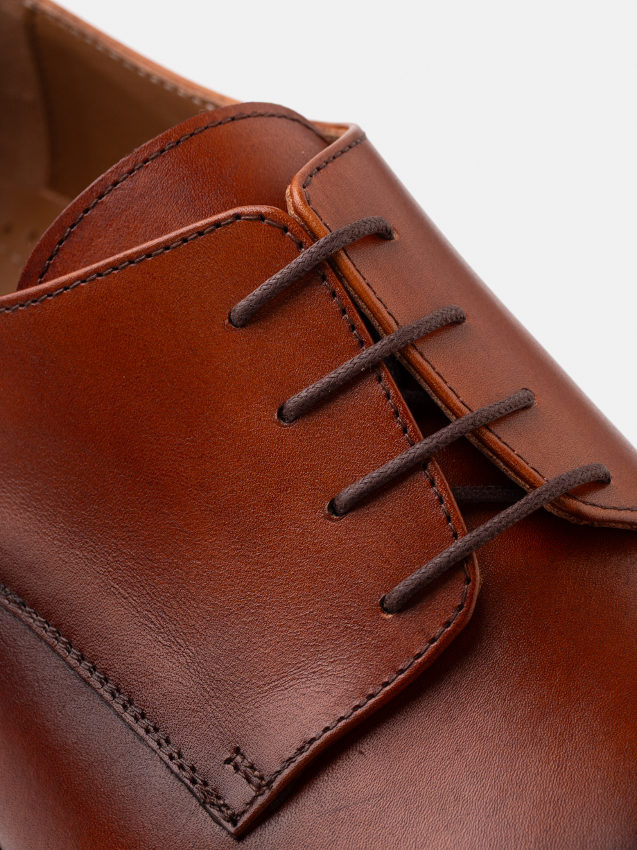 ZAPATO OXFORD MARRON EFECTO DESGASTADO DE PIEL